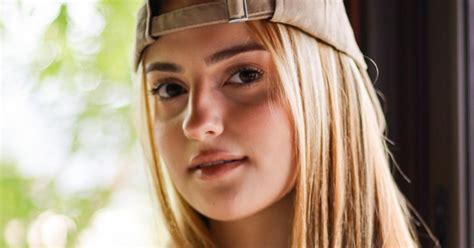 sara stanislau erome|Sarah estanislau nua caiu na net onlyfans gratis .